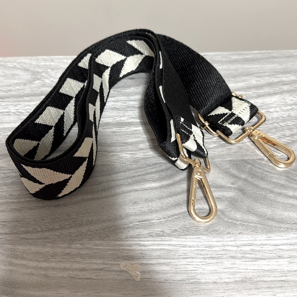 LAST ONE!! NEW Josie Black Multi Adjustable Purse Guitar Strap - Picture 2 of 2